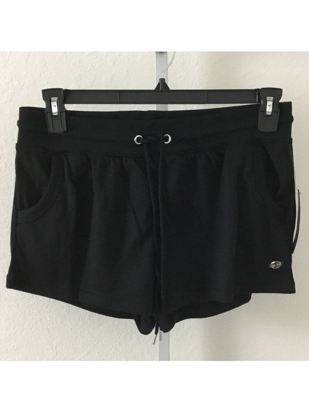 Tahari Sport black drawstring waist pull on shorts Woman’s size Large